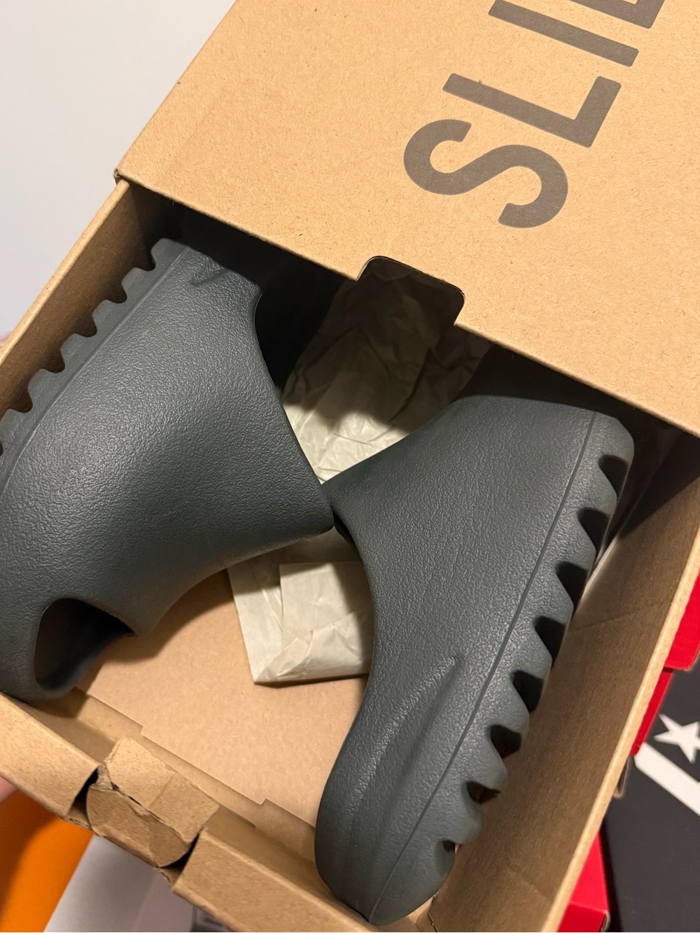 Kids Yeezy Slides